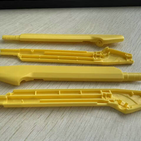 Medical Plastic Injection Molding: Materials, Applications & Manufacturing