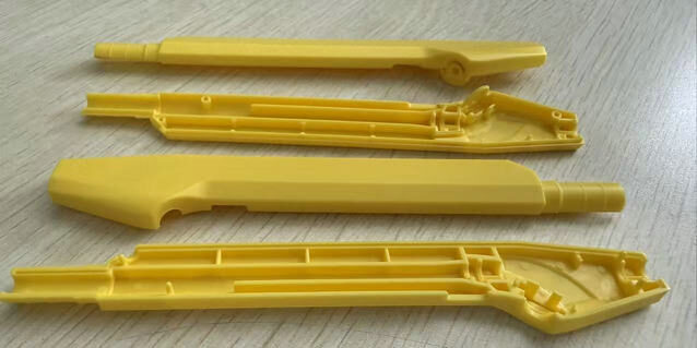 Medical Plastic Injection Molding: Materials, Applications & Manufacturing